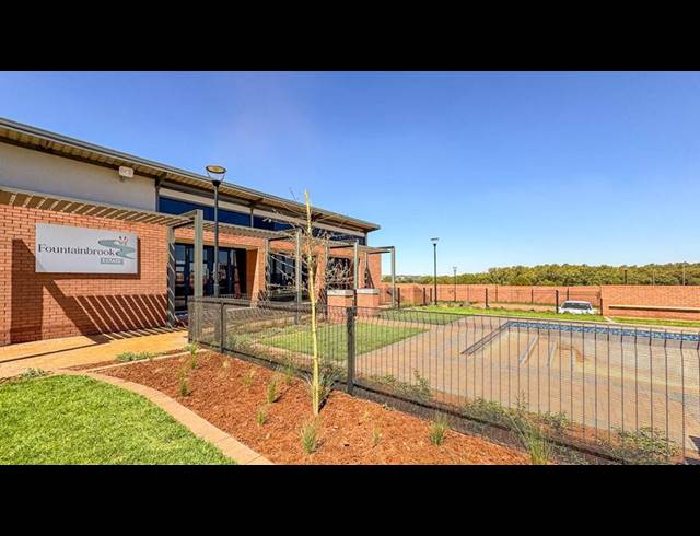 4 BEDROOM HOUSE FOR SALE IN FOUNTAINBROOK ESTATE